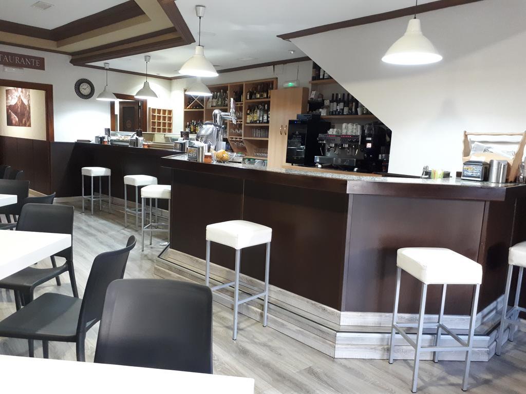 Hostal Julio Трухильо Экстерьер фото