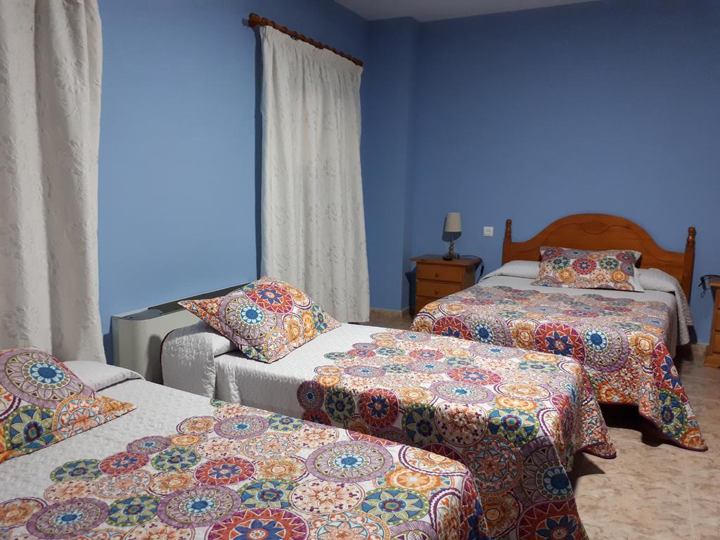 Hostal Julio Трухильо Экстерьер фото