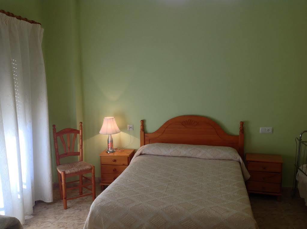 Hostal Julio Трухильо Экстерьер фото