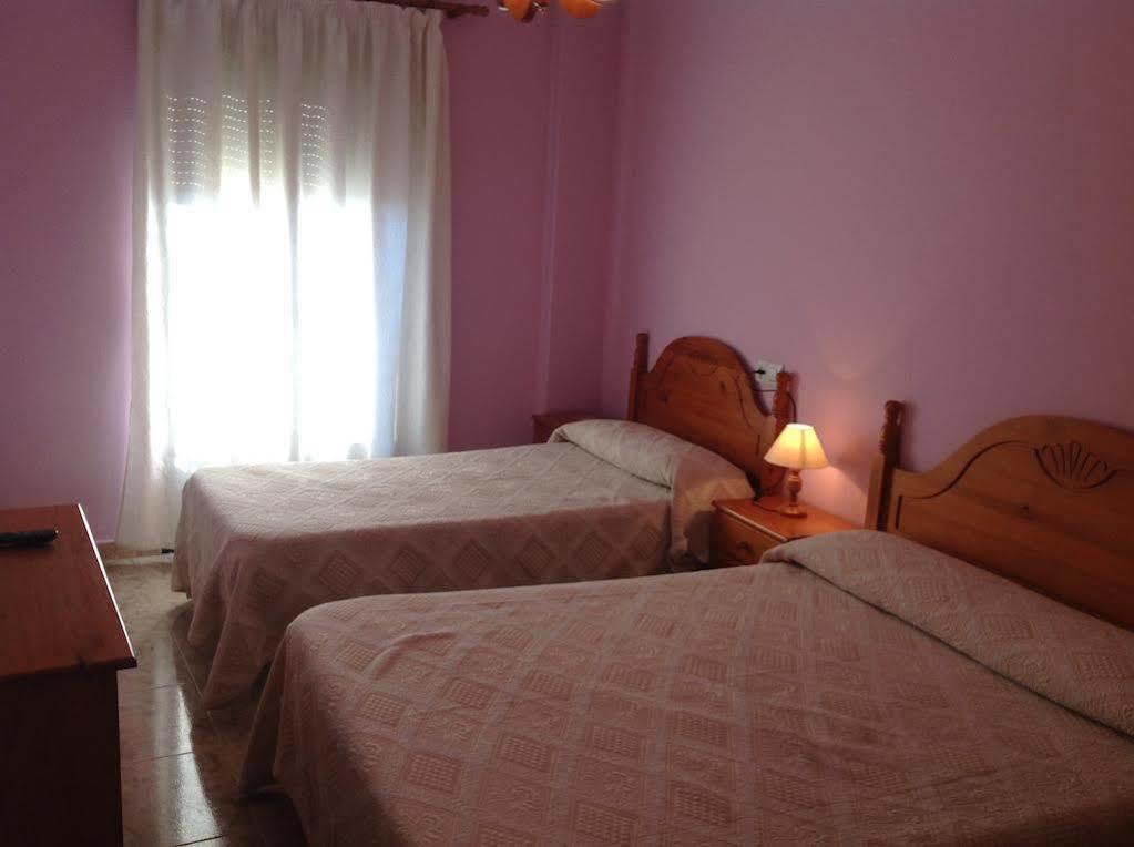 Hostal Julio Трухильо Экстерьер фото